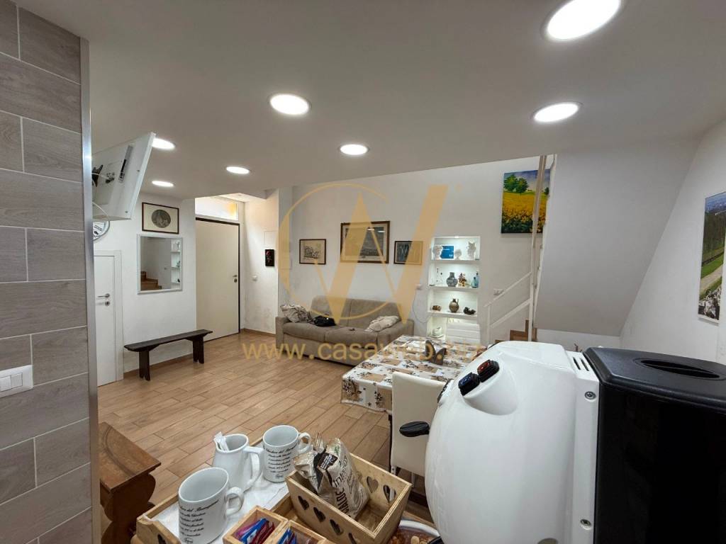 appartamento in affitto a Caserta in zona Acquaviva