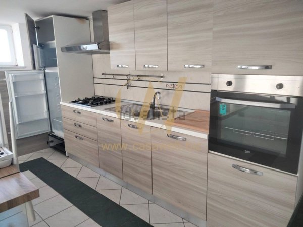 appartamento in affitto a Caserta in zona Santa Barbara / Tuoro