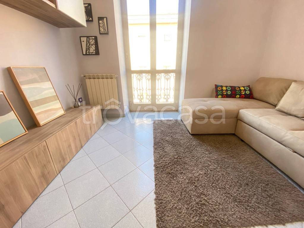 appartamento in affitto a Caserta in zona Acquaviva