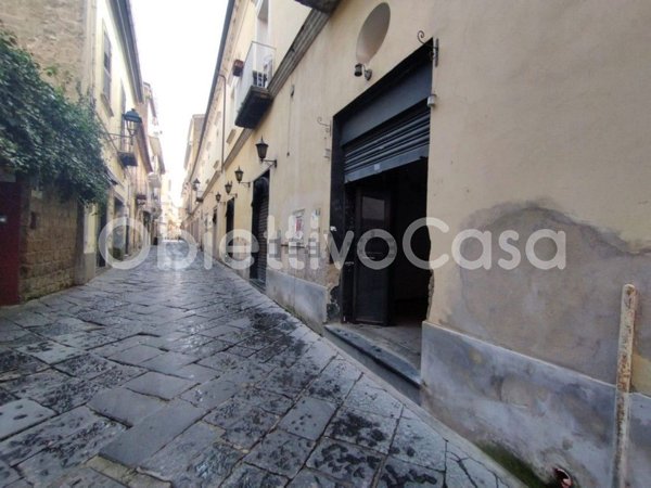 locale commerciale in affitto a Caserta in zona Centro Città