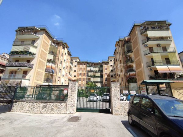 appartamento in affitto a Caserta in zona Acquaviva