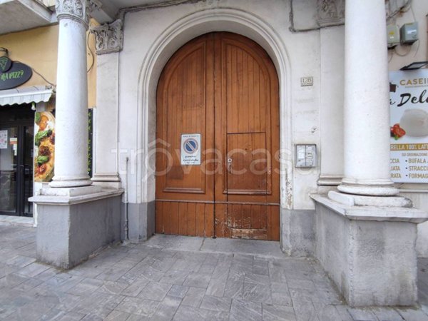 appartamento in affitto a Caserta in zona Acquaviva