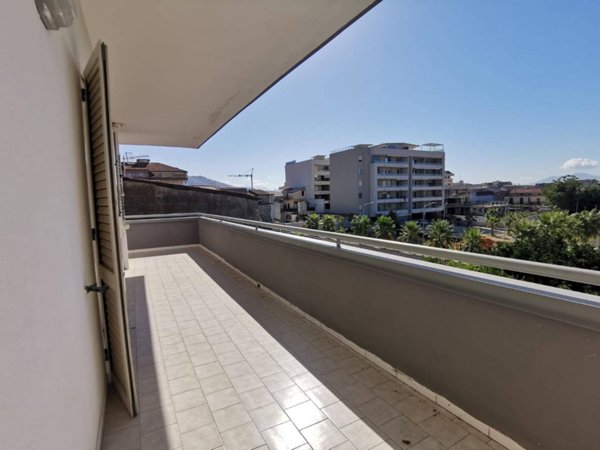 appartamento in affitto a Caserta in zona Acquaviva