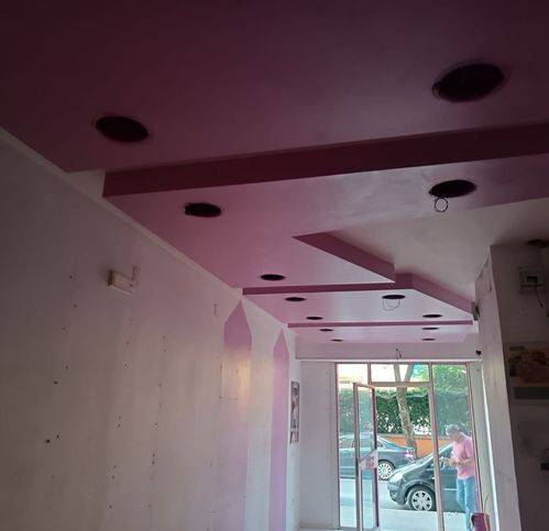 negozio in affitto a Caserta