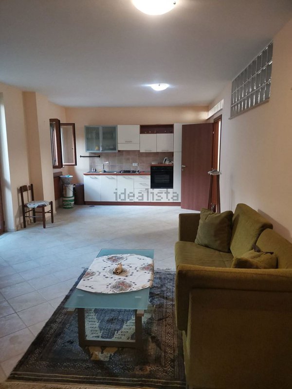 appartamento in affitto a Caserta in zona Santa Barbara / Tuoro