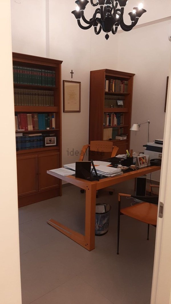 ufficio in affitto a Caserta in zona Centro Città