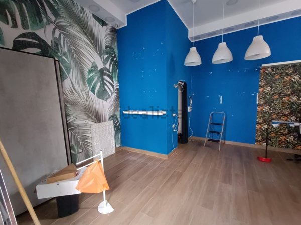 locale commerciale in affitto a Caserta in zona Centro Città