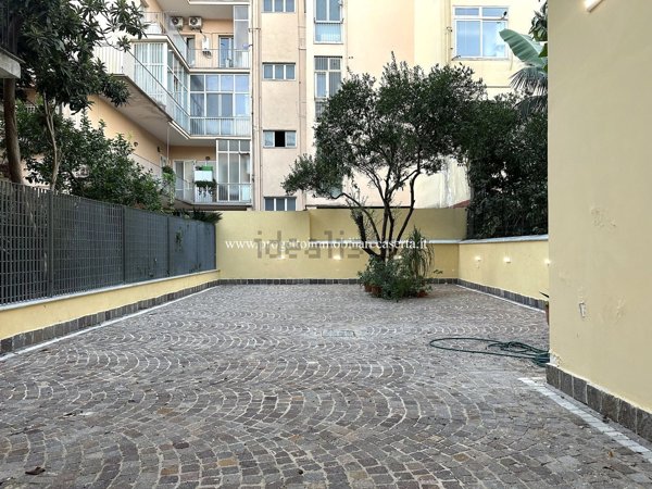 appartamento in affitto a Caserta in zona Acquaviva