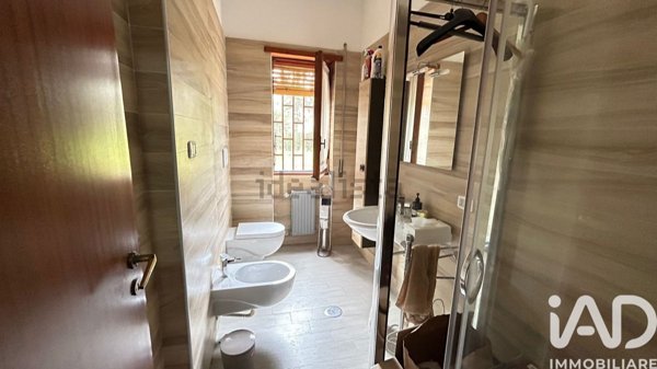 ufficio in affitto a Caserta in zona Acquaviva