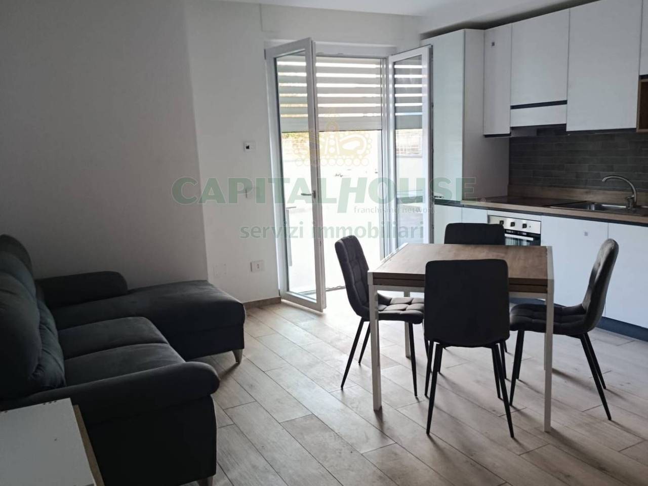 appartamento in affitto a Caserta in zona Acquaviva