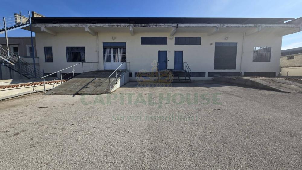 ufficio in affitto a Caserta in zona Acquaviva