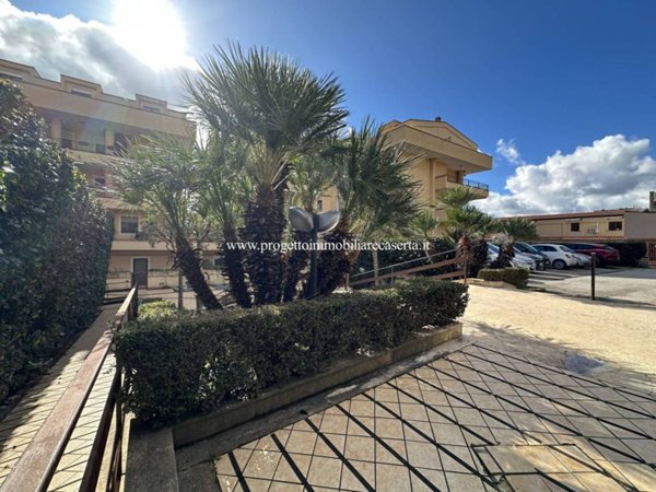 appartamento in affitto a Caserta in zona Acquaviva