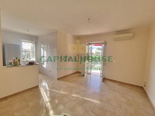 appartamento in affitto a Caserta in zona Acquaviva