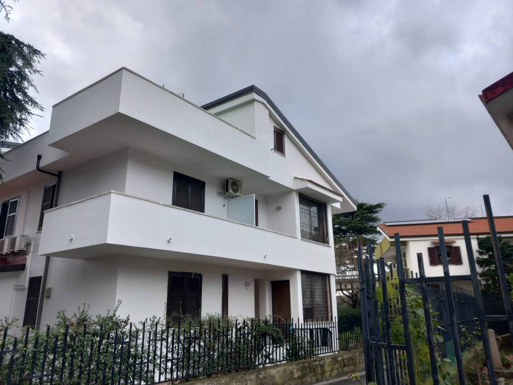 appartamento in affitto a Caserta in zona Centurano/Cerasole