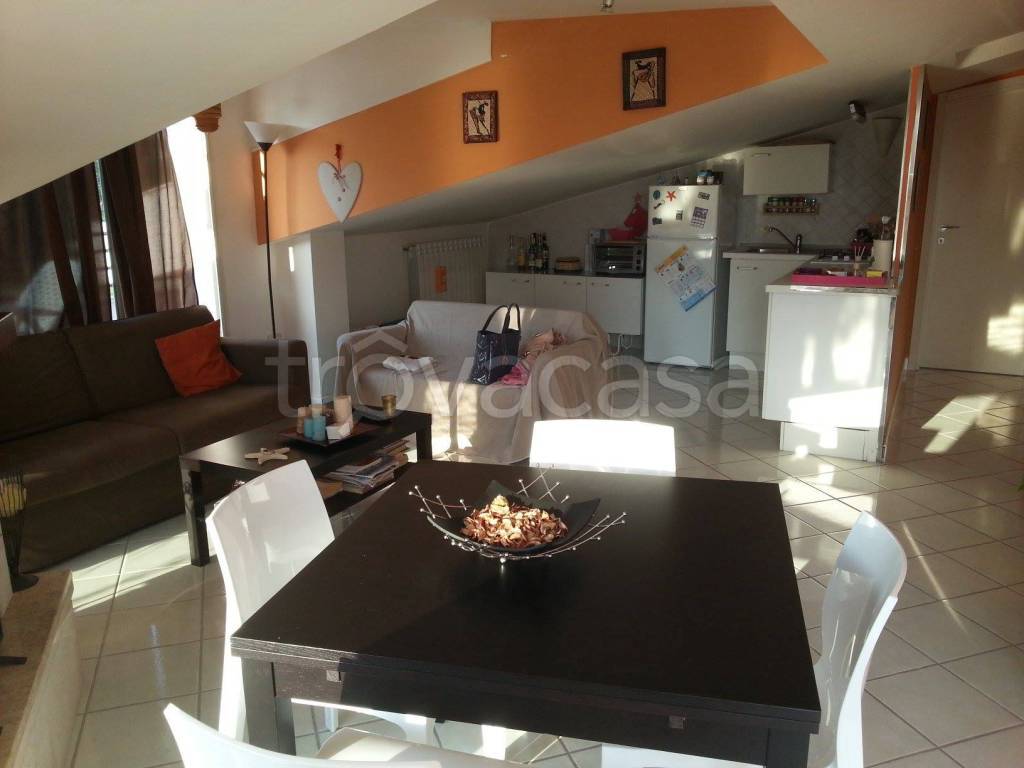 appartamento in affitto a Caserta in zona San Leucio