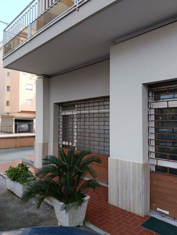 ufficio in affitto a Caserta in zona Ospedale