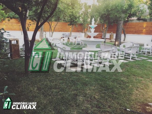 negozio in affitto a Caserta in zona Ospedale