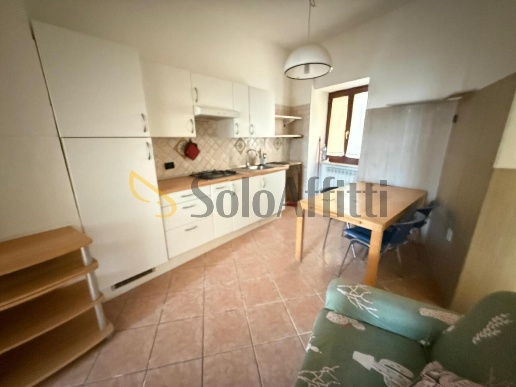 appartamento in affitto a Caserta in zona Santa Barbara / Tuoro