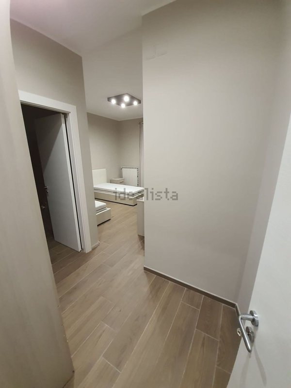 negozio in affitto a Caserta