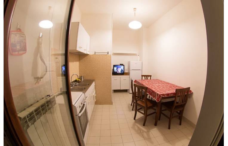 camera singola in affitto a Caserta in zona Acquaviva