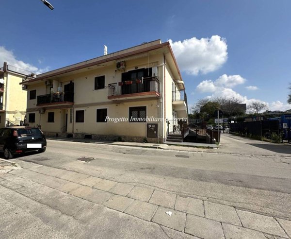 ufficio in affitto a Caserta in zona Acquaviva