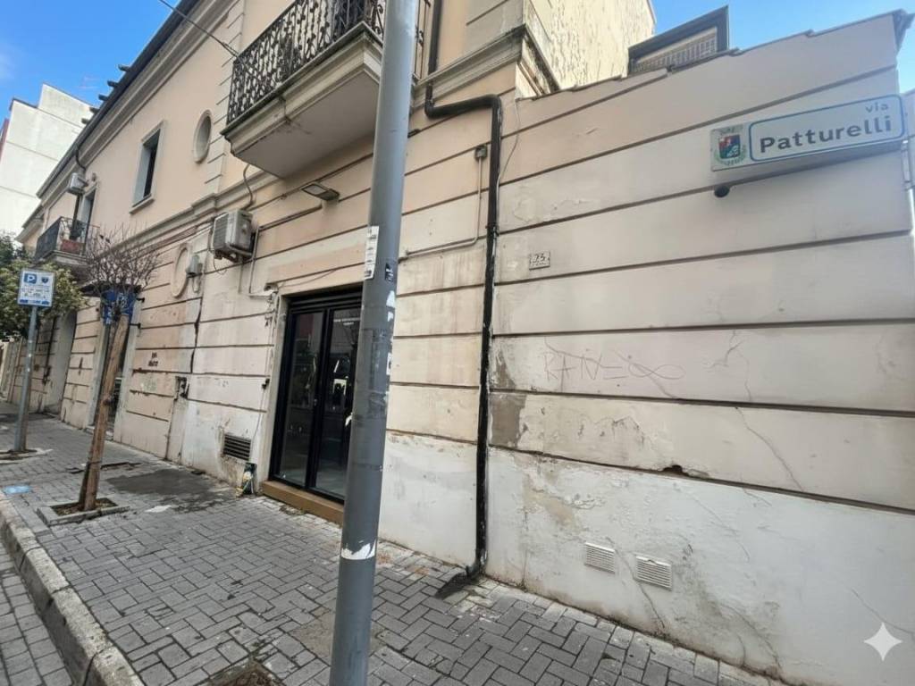 negozio in affitto a Caserta