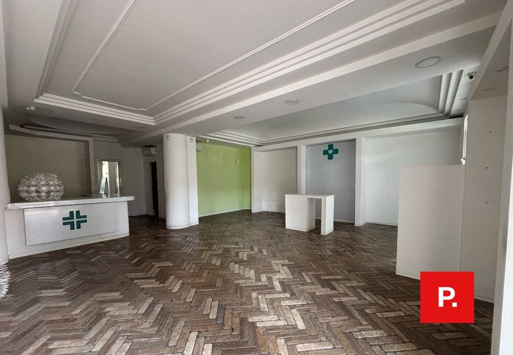 locale commerciale in affitto a Caserta in zona Centro Città