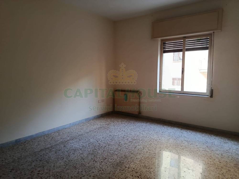 appartamento in affitto a Caserta in zona Acquaviva