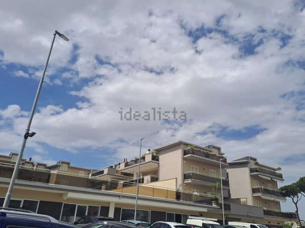 locale commerciale in affitto a Caserta