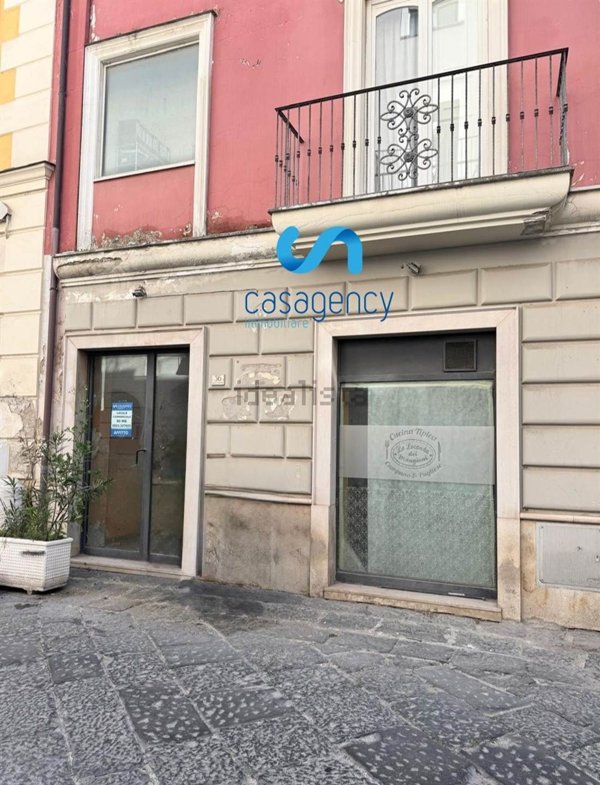 locale commerciale in affitto a Caserta in zona Centro Città