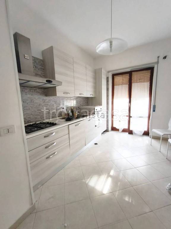 appartamento in affitto a Caserta in zona Acquaviva