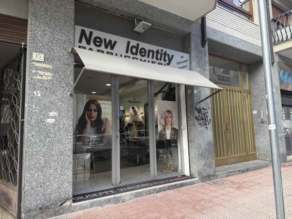 negozio in affitto a Caserta in zona Centro Città