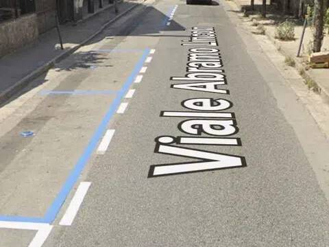 negozio in affitto a Caserta in zona Acquaviva