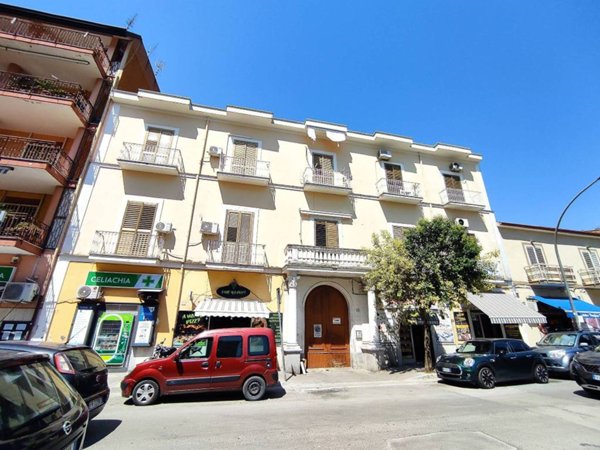 appartamento in affitto a Caserta in zona Acquaviva