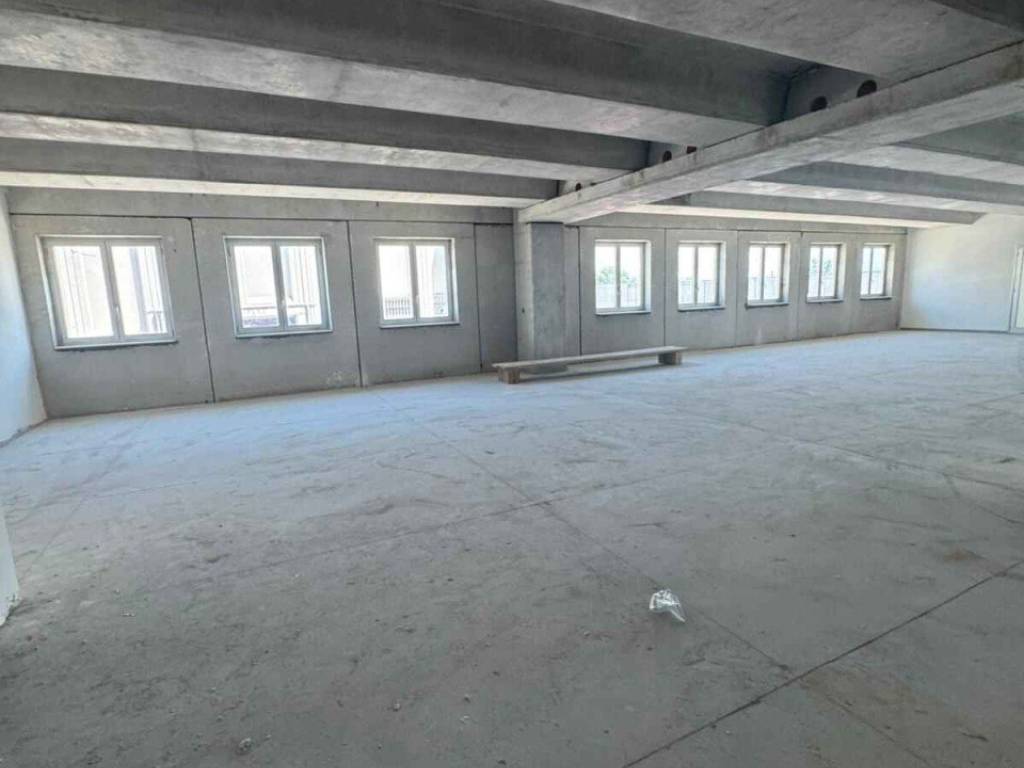 ufficio in affitto a Caserta in zona Acquaviva