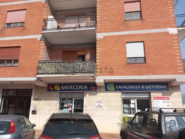 locale commerciale in affitto a Caserta
