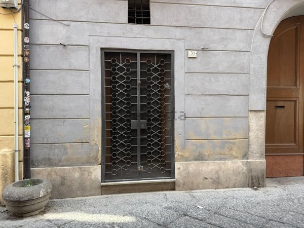 locale commerciale in affitto a Caserta in zona Centro Città