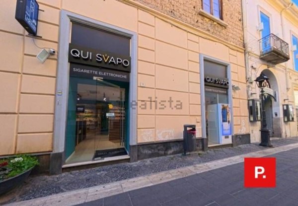 locale commerciale in affitto a Caserta in zona Centro Città
