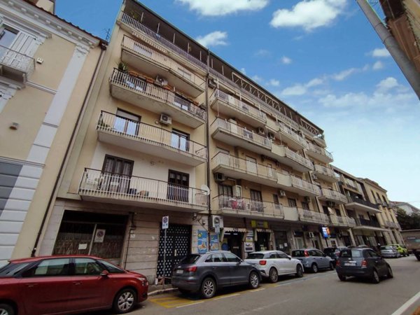 appartamento in affitto a Caserta in zona Acquaviva