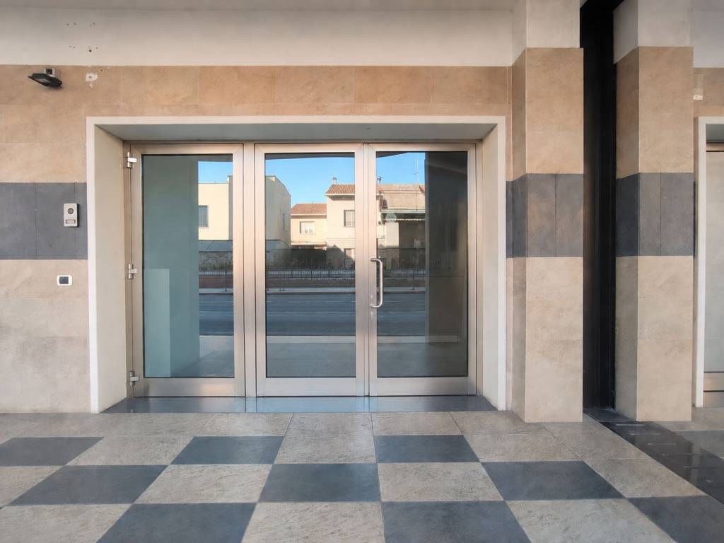 negozio in affitto a Caserta in zona Centurano/Cerasole