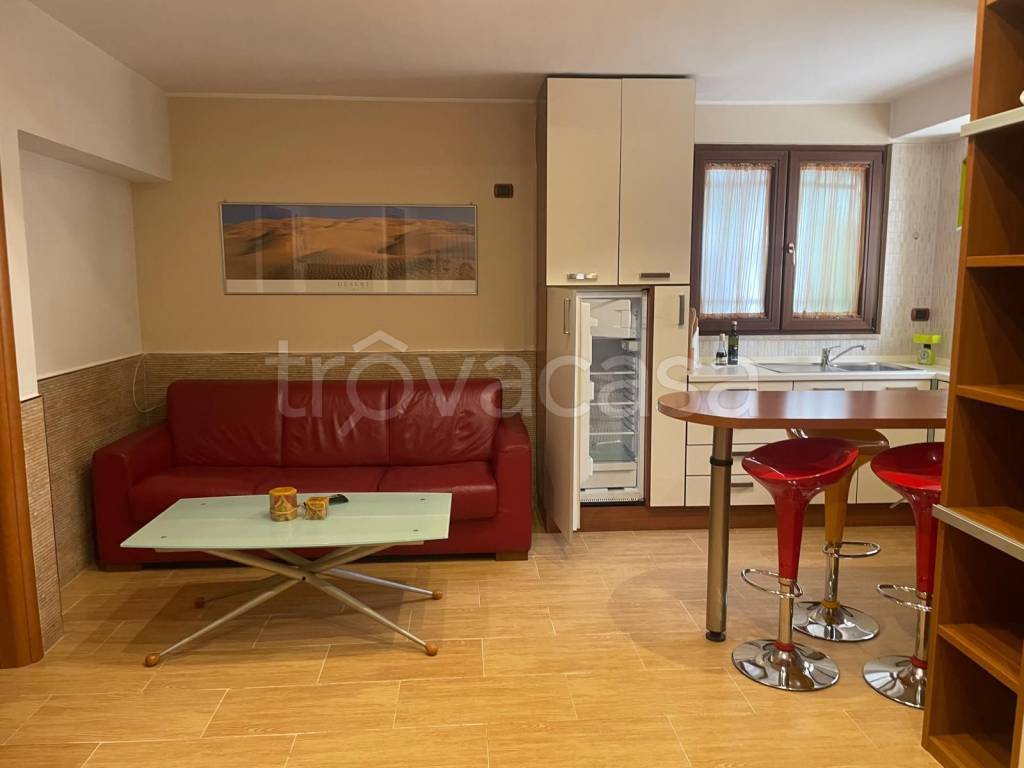 appartamento in affitto a Caserta in zona Acquaviva