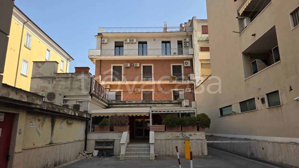 ufficio in affitto a Caserta in zona Centro Città