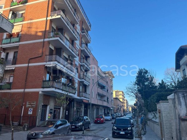 appartamento in affitto a Caserta in zona Acquaviva