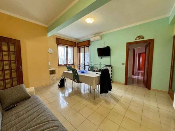 appartamento in affitto a Caserta in zona Acquaviva