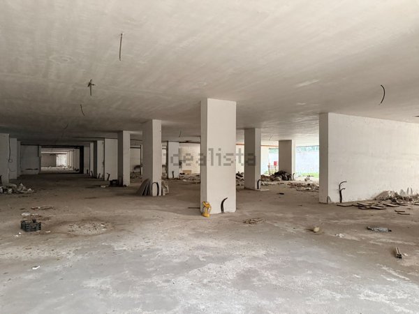 locale commerciale in affitto a Caserta