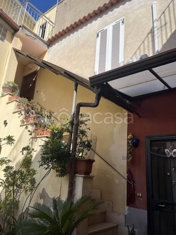 appartamento in affitto a Caserta in zona Santa Barbara / Tuoro