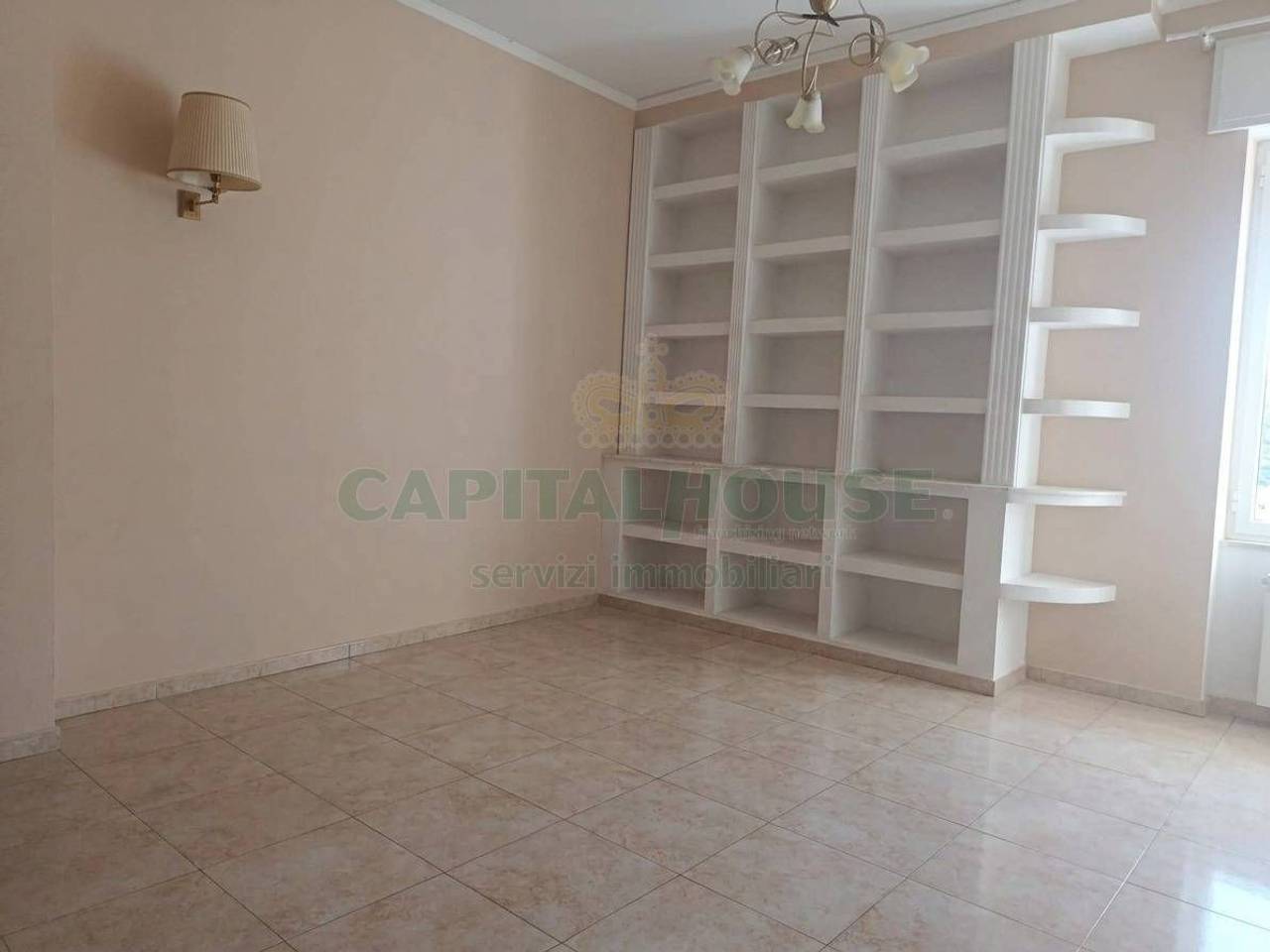 appartamento in affitto a Caserta in zona Acquaviva