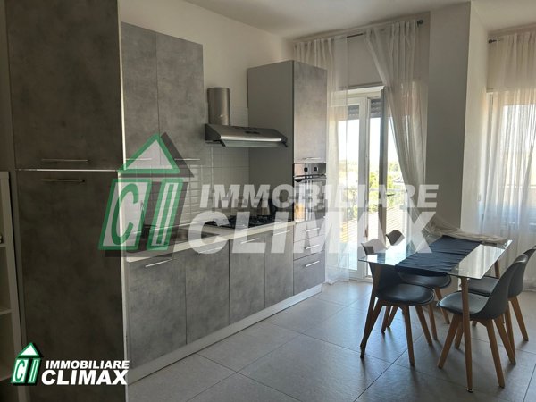 appartamento in affitto a Caserta in zona Acquaviva