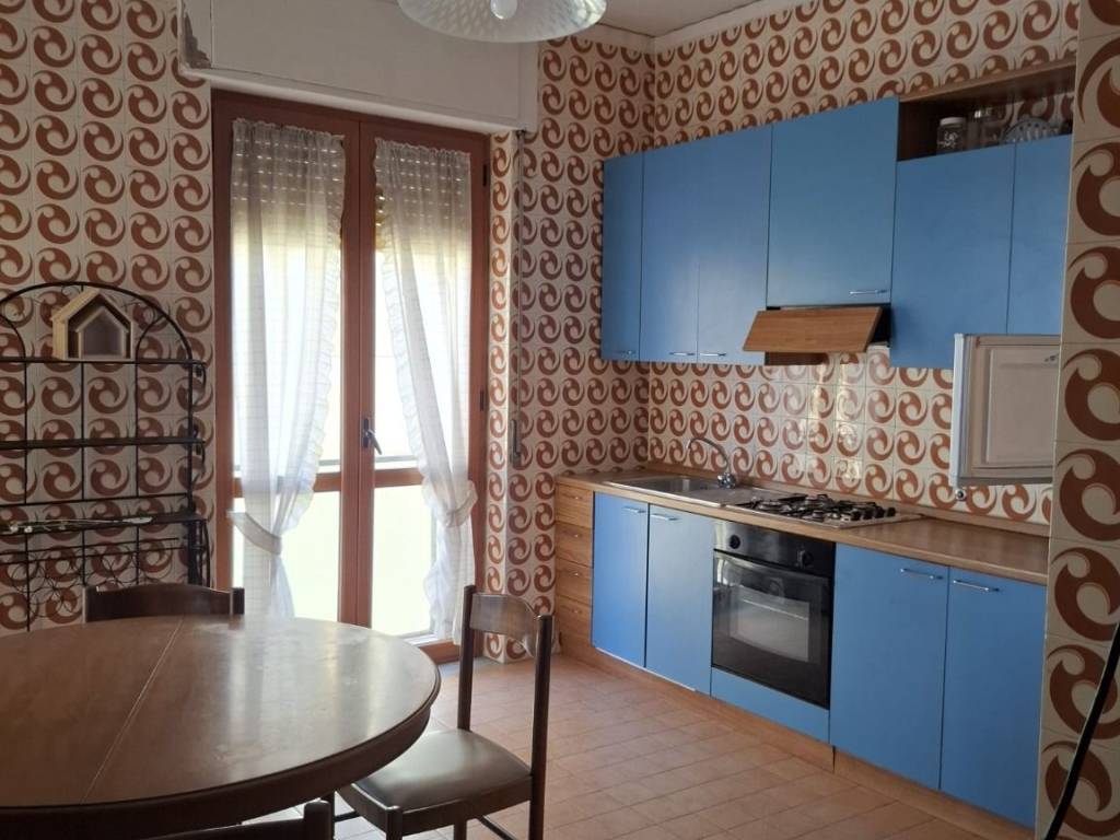 appartamento in affitto a Caserta in zona Michelangelo