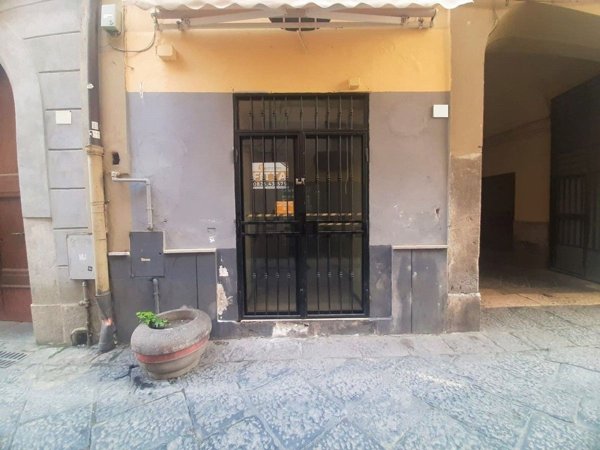 locale commerciale in affitto a Caserta in zona Centro Città